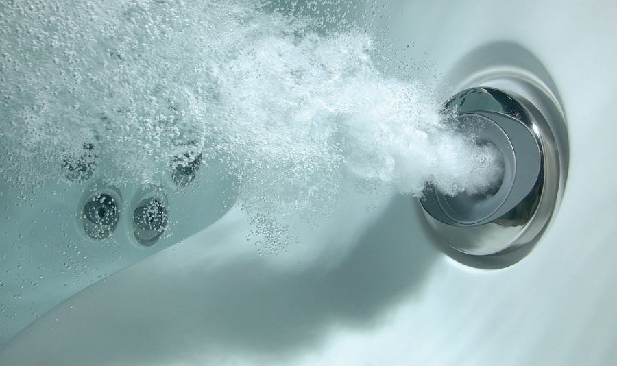 Kak chistit i obsluzhivat svoy puzyrkovyy SPA